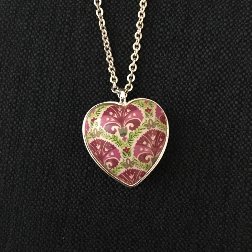 Vera Bradley | Heart Necklace in Julep Tulip